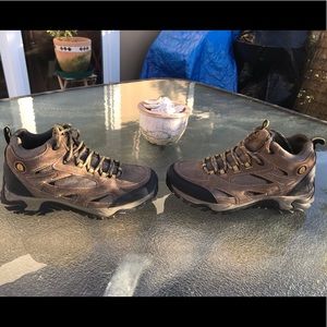 Coleman Hiking Shoes